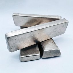 Теллур в слитках
