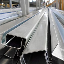 Равнополочный гнутый швеллер